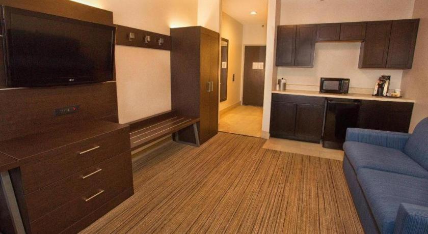 Holiday Inn Express Hotel & Suites Port Charlotte Exteriör bild
