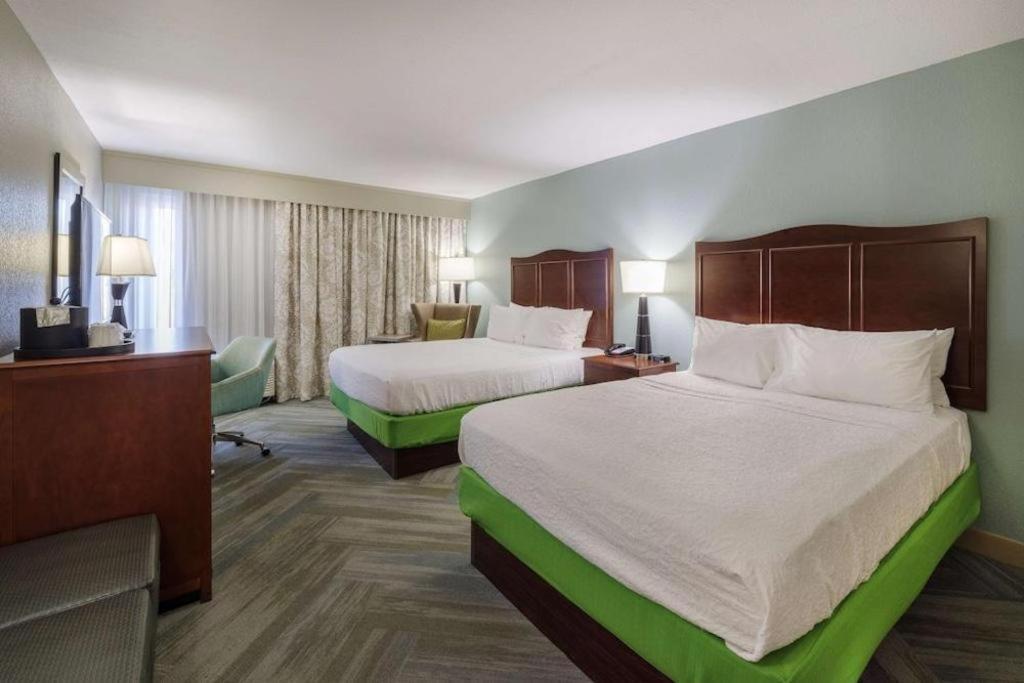 Holiday Inn Express Hotel & Suites Port Charlotte Exteriör bild